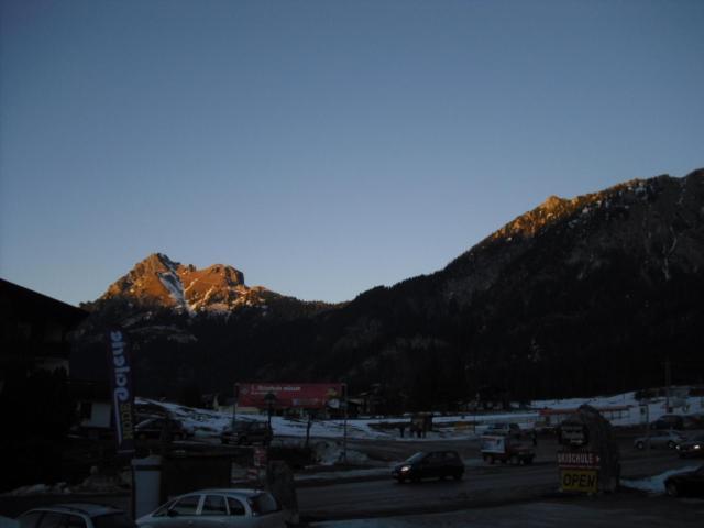 Apartamento Haus Bergwelt Grän Exterior foto